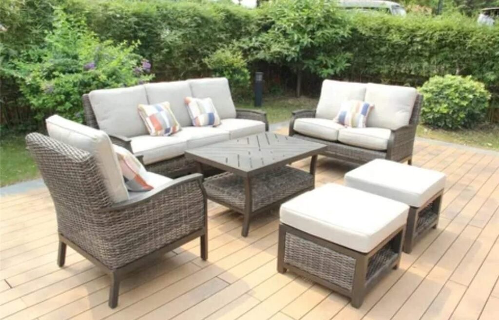 What to Look for When Buying a Garden Furniture Set 1 Comfort and Ergonomic Design